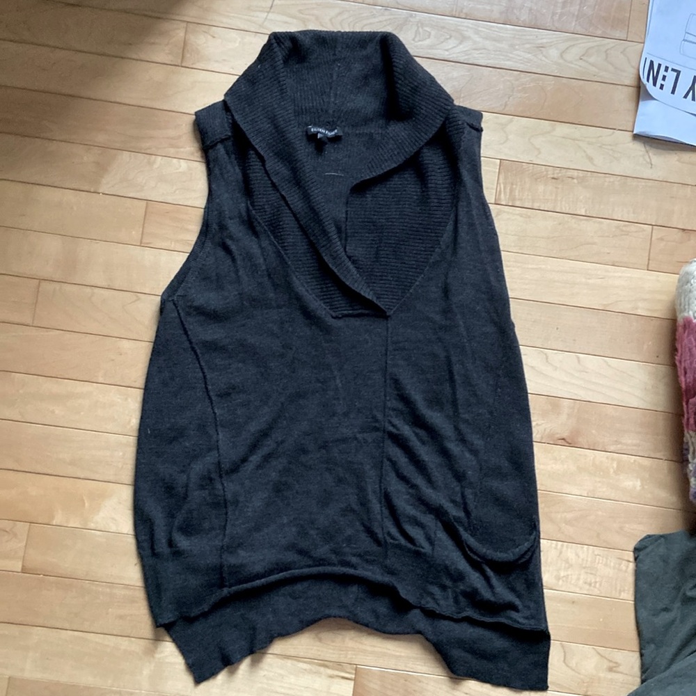 Asymmetrical merino vest